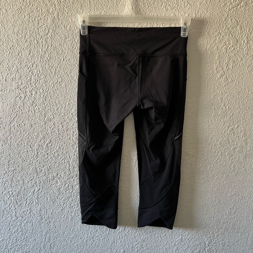 Lululemon Fast As Light Crop Women’s leggings - Picture 3 of 8